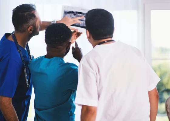 an image of a healthcare team showing strong communication in healthcare