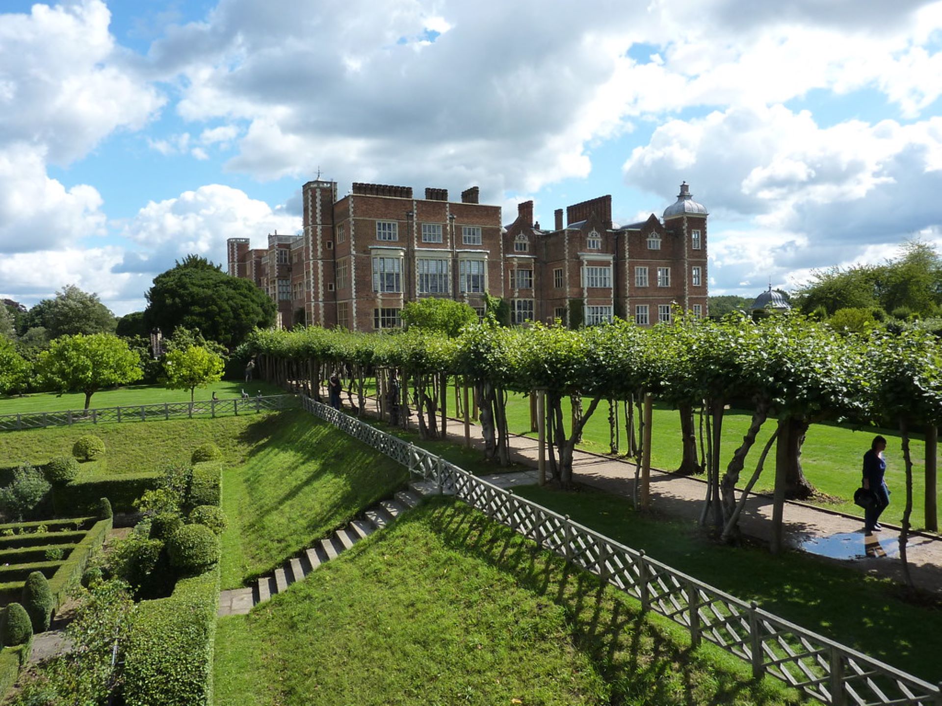 hatfield house a location where cucumber provide healthcare staffing in hertfordshire